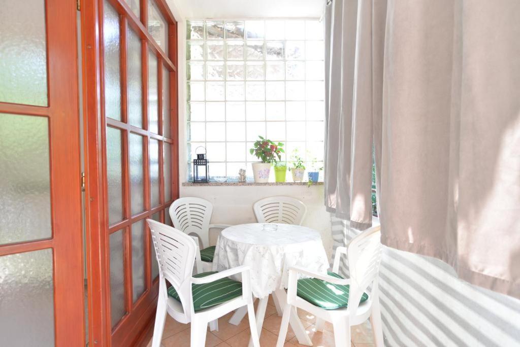 Apartment Snjezana *