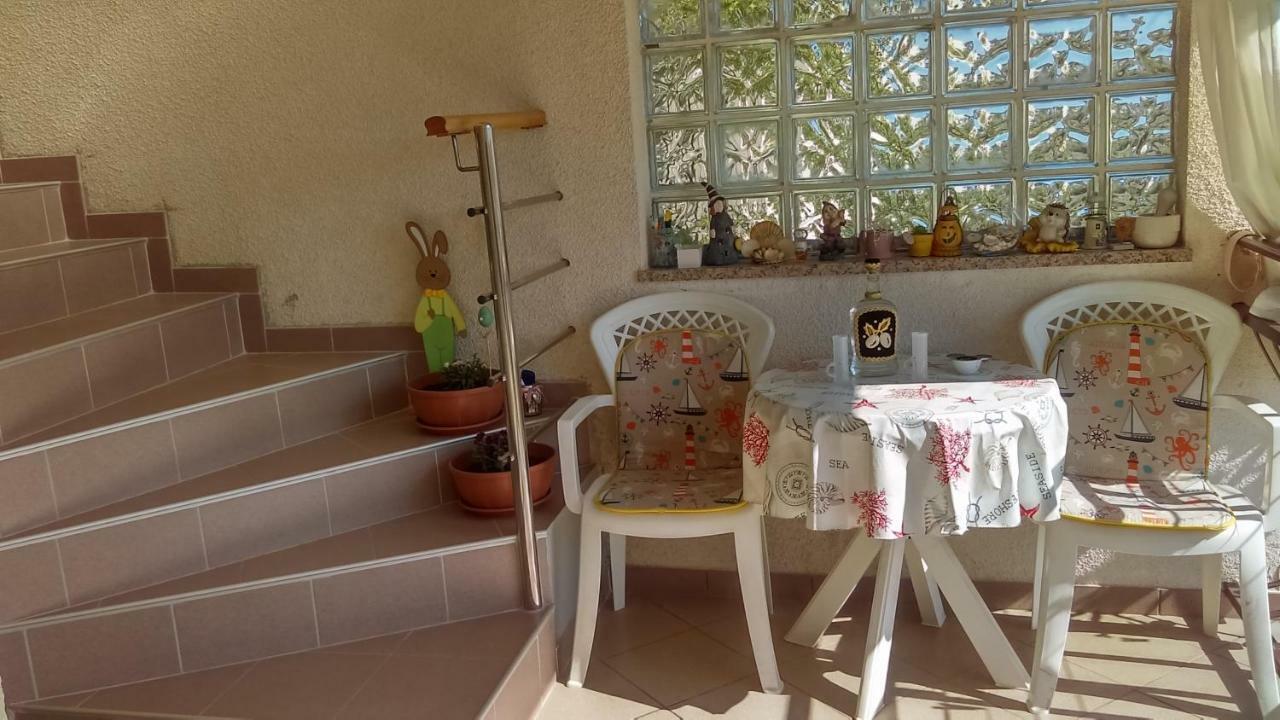Snjezana Apartment *