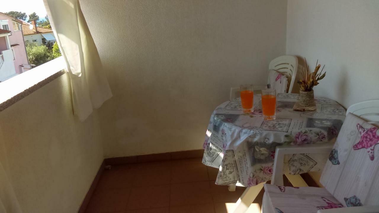 Apartment Snjezana *
